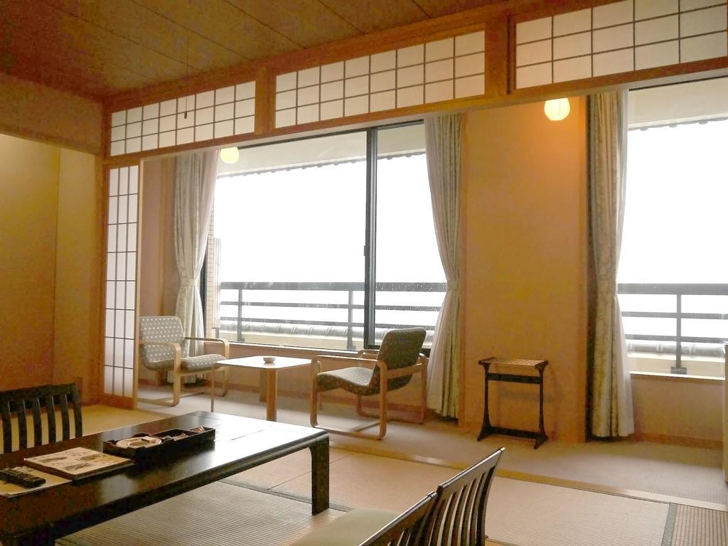 Watatsumino Yado Hotel Awaji Exterior photo